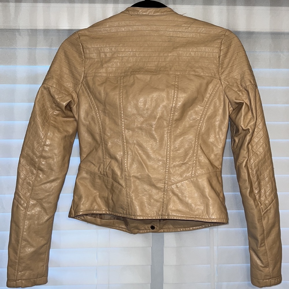 Jacket, - Picture 3 of 8